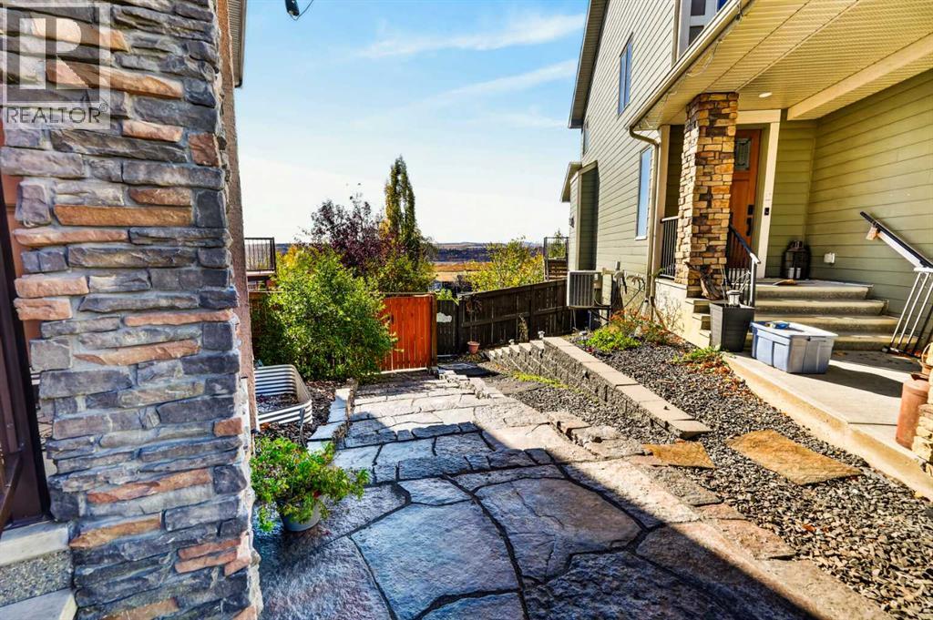 78 Cranarch View SE photo 45