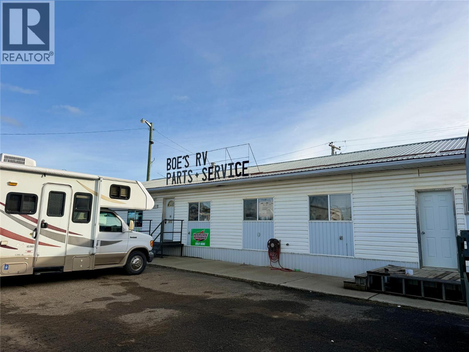 1805/1809 96 Avenue, Dawson Creek - Image 1