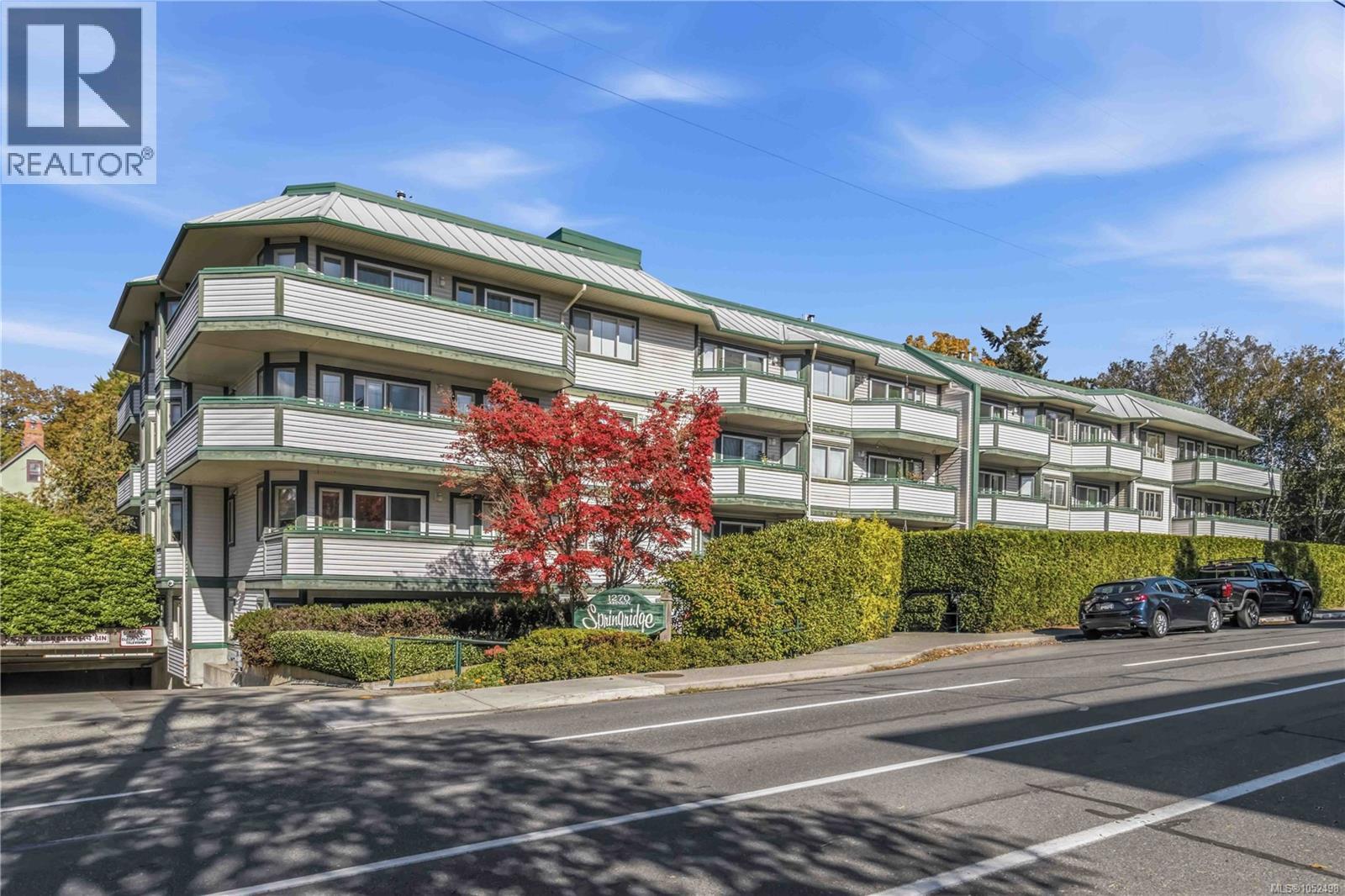 #102 1270 Johnson St - 1