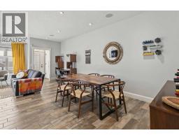 4pc Bathroom - 535 21 Avenue Nw, Calgary, AB T2M1J8 Photo 15