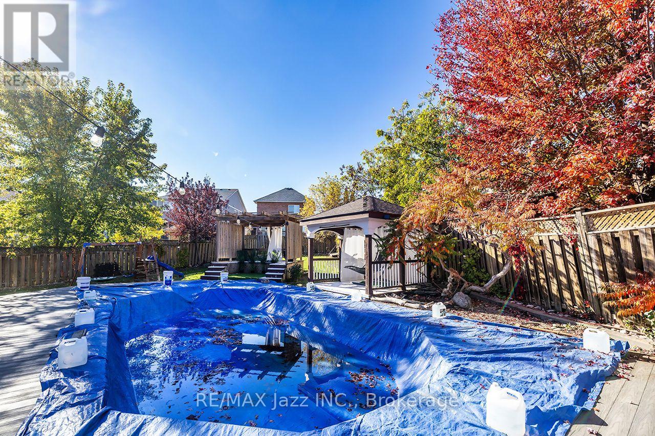 1296 Ravencliffe Court, Oshawa, ON photo 34