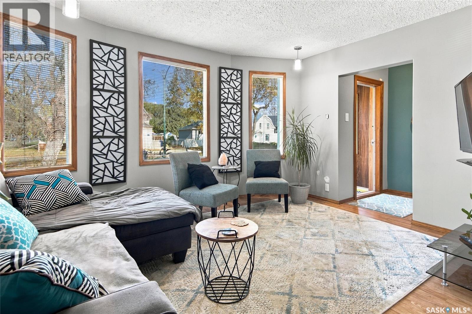621 31st STREET W, Saskatoon — photo 8