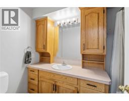 826 I Avenue N, Saskatoon, SK S7L2H3 Photo 30