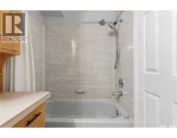 826 I Avenue N, Saskatoon, SK S7L2H3 Photo 31