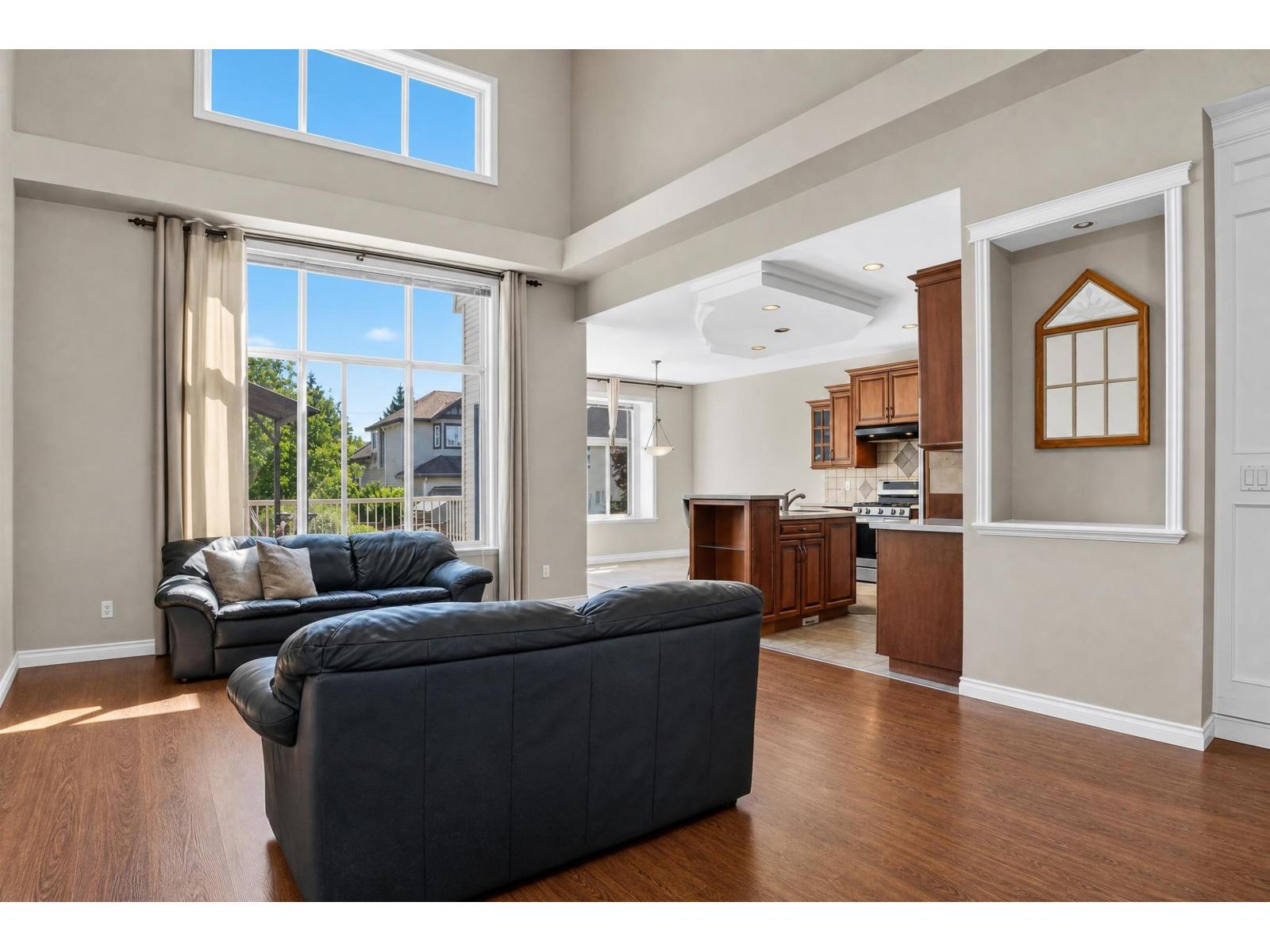 Photo of 5818 167A STREET 12