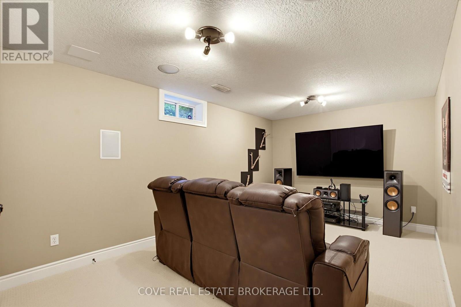 91 SUNNYSIDE DRIVE - 38