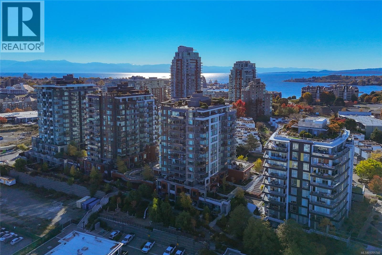 1108 369 Tyee Rd, Victoria - Image 1