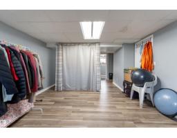 4535 30 Av Nw, Edmonton, AB T6L4S6 Photo 22