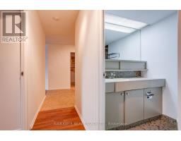 109 - 151 Bay Street, Ottawa, ON K1R7T2 Photo 17