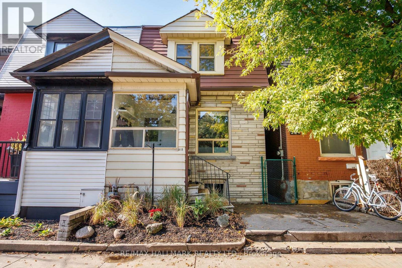 502 Lansdowne Avenue, Toronto, ON