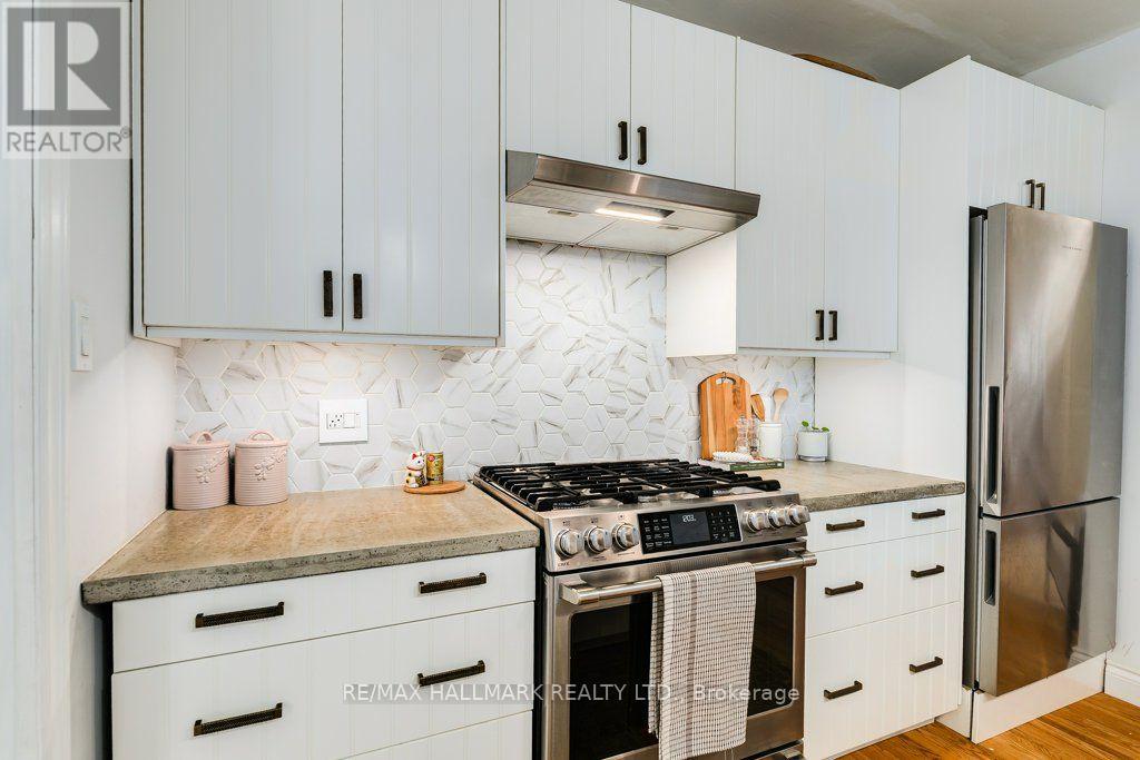 502 Lansdowne Avenue, Toronto, ON photo 12
