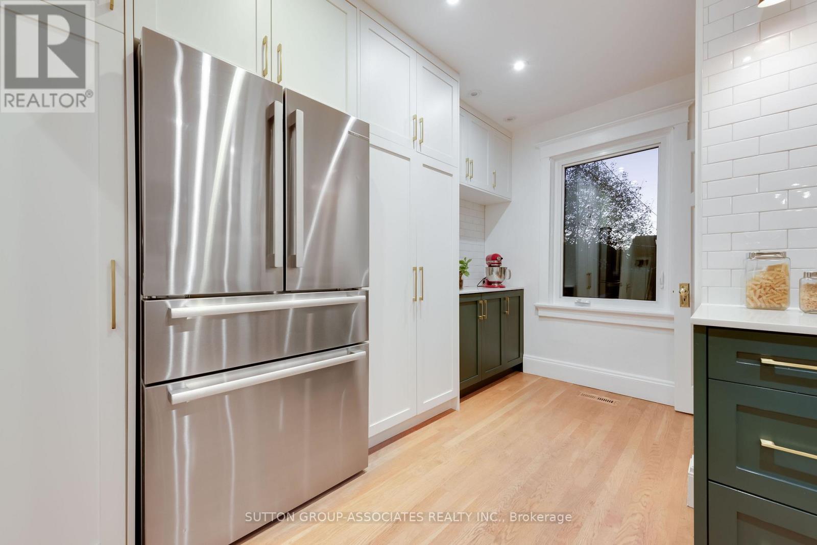 294 Glenholme Avenue, Toronto, ON photo 16
