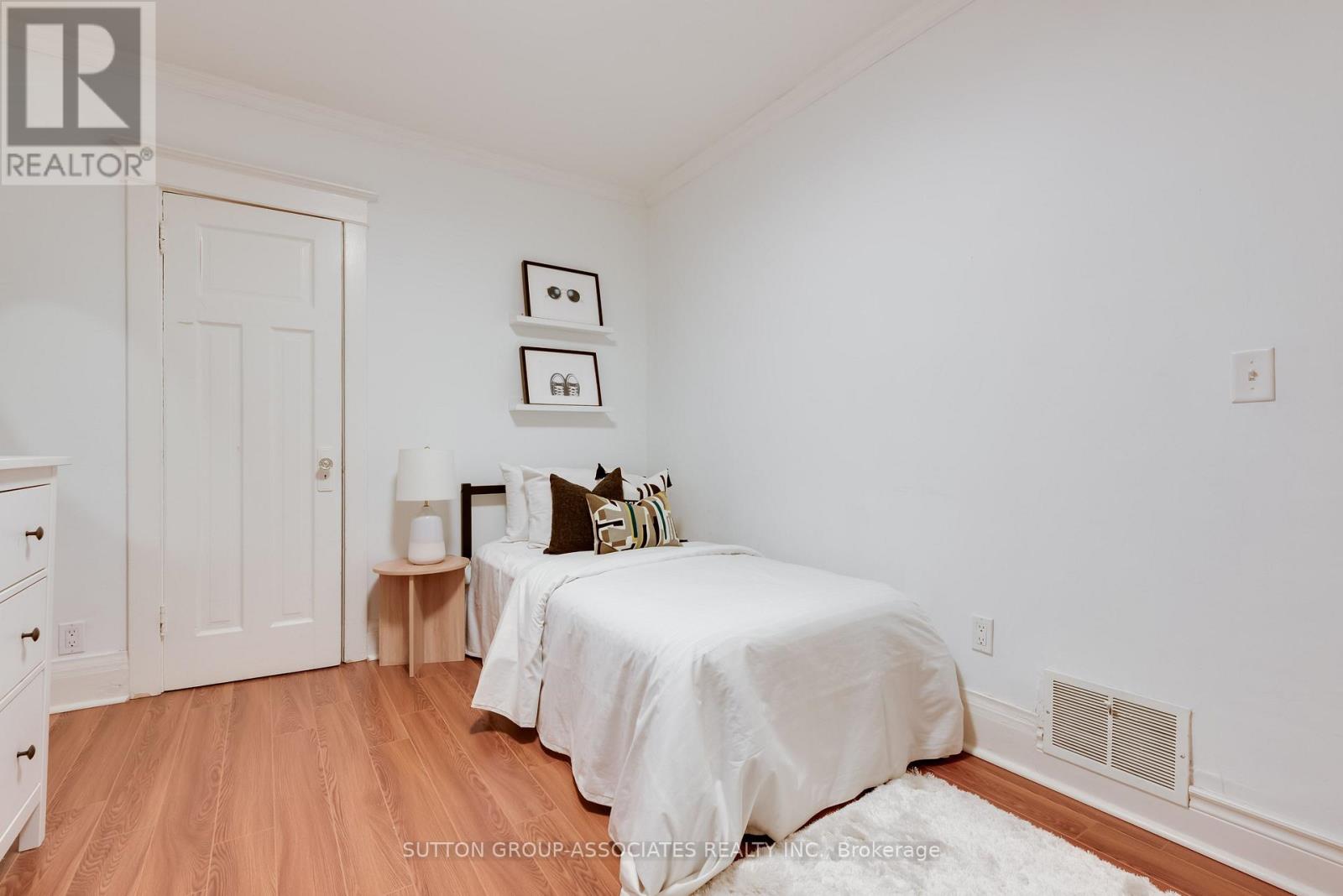294 Glenholme Avenue, Toronto, ON photo 24