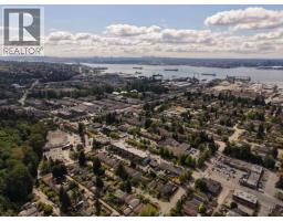 201 1330 Marine Drive, North Vancouver, BC V7P1T4 Photo 22