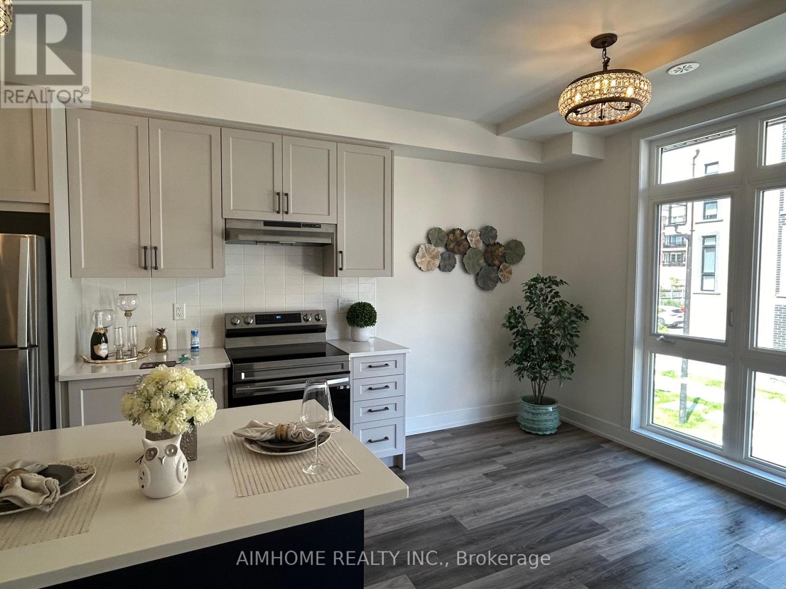 2- 7 Phelps Lane, Richmond Hill, ON photo 9