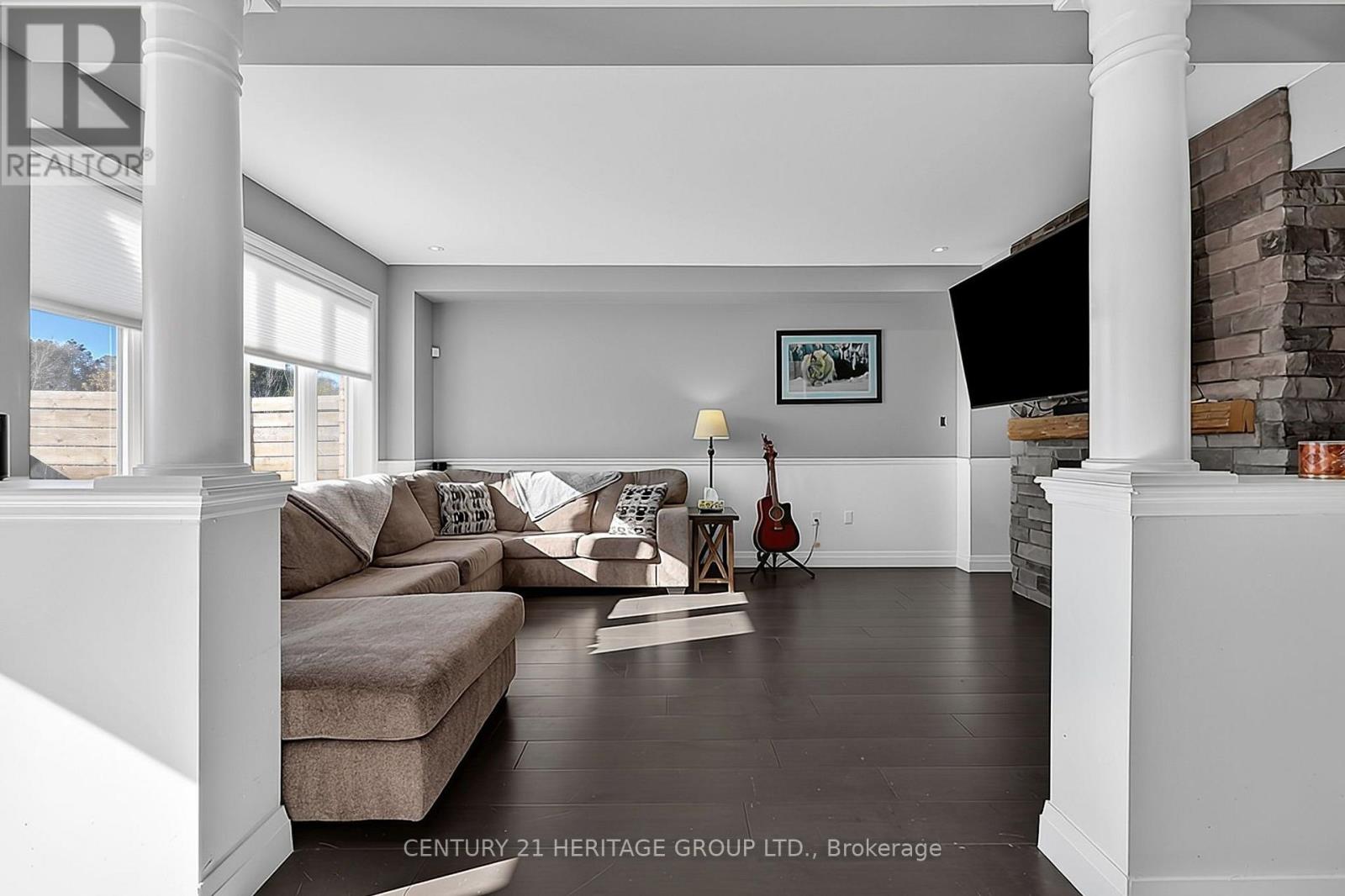 67 MANOR FOREST ROAD - 15
