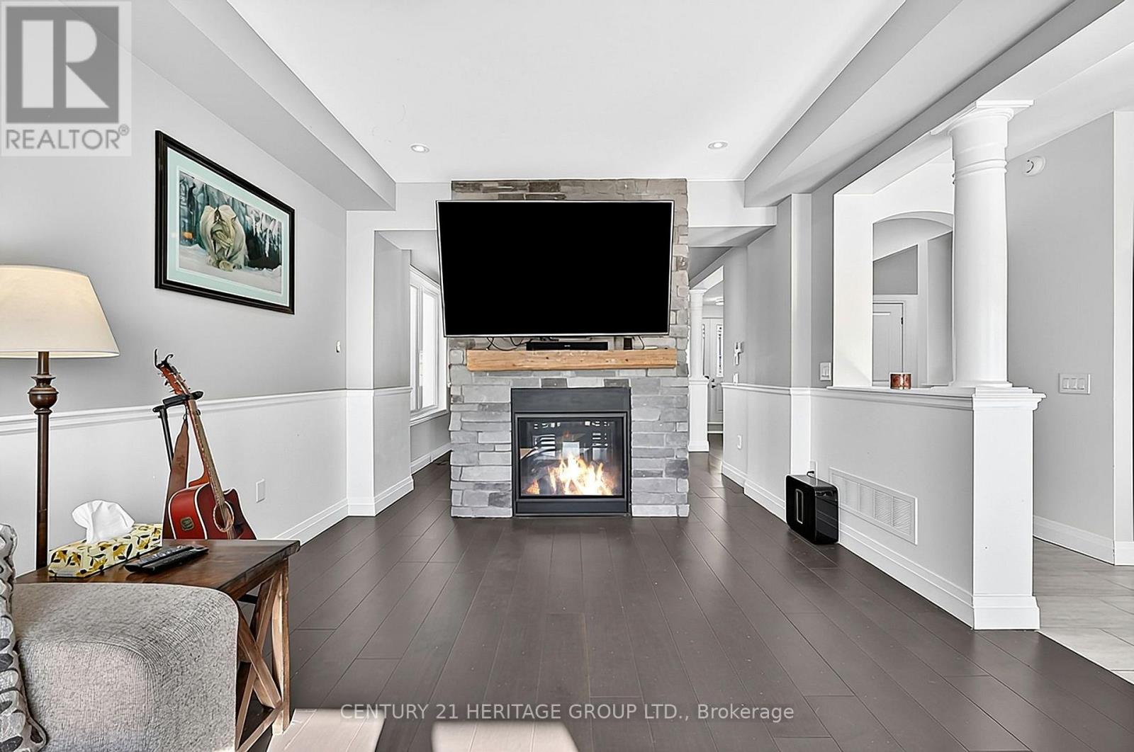 67 Manor Forest Road, East Gwillimbury, ON photo 16