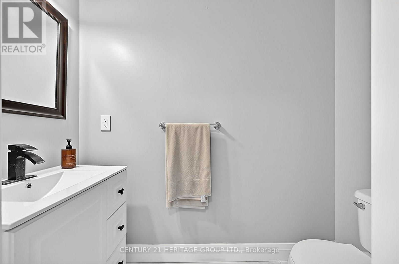 67 Manor Forest Road, East Gwillimbury, ON photo 20