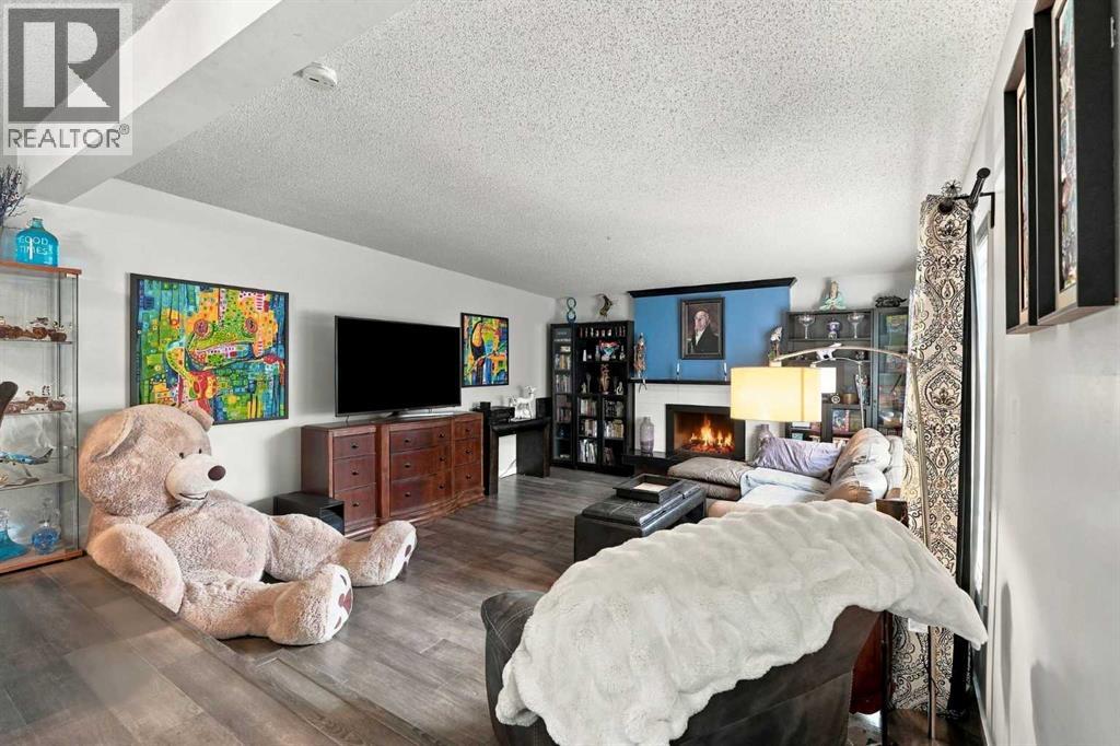 104 Cantree Place SW, Calgary — photo 4