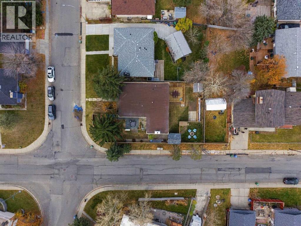 104 Cantree Place SW photo 44