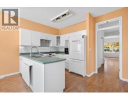 111 Foundry Row, New Westminster, BC V3M6X5 Photo 11