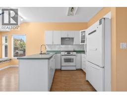 111 Foundry Row, New Westminster, BC V3M6X5 Photo 12
