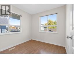 111 Foundry Row, New Westminster, BC V3M6X5 Photo 21