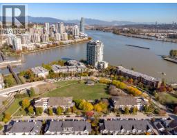 111 Foundry Row, New Westminster, BC V3M6X5 Photo 34