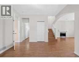 111 Foundry Row, New Westminster, BC V3M6X5 Photo 8