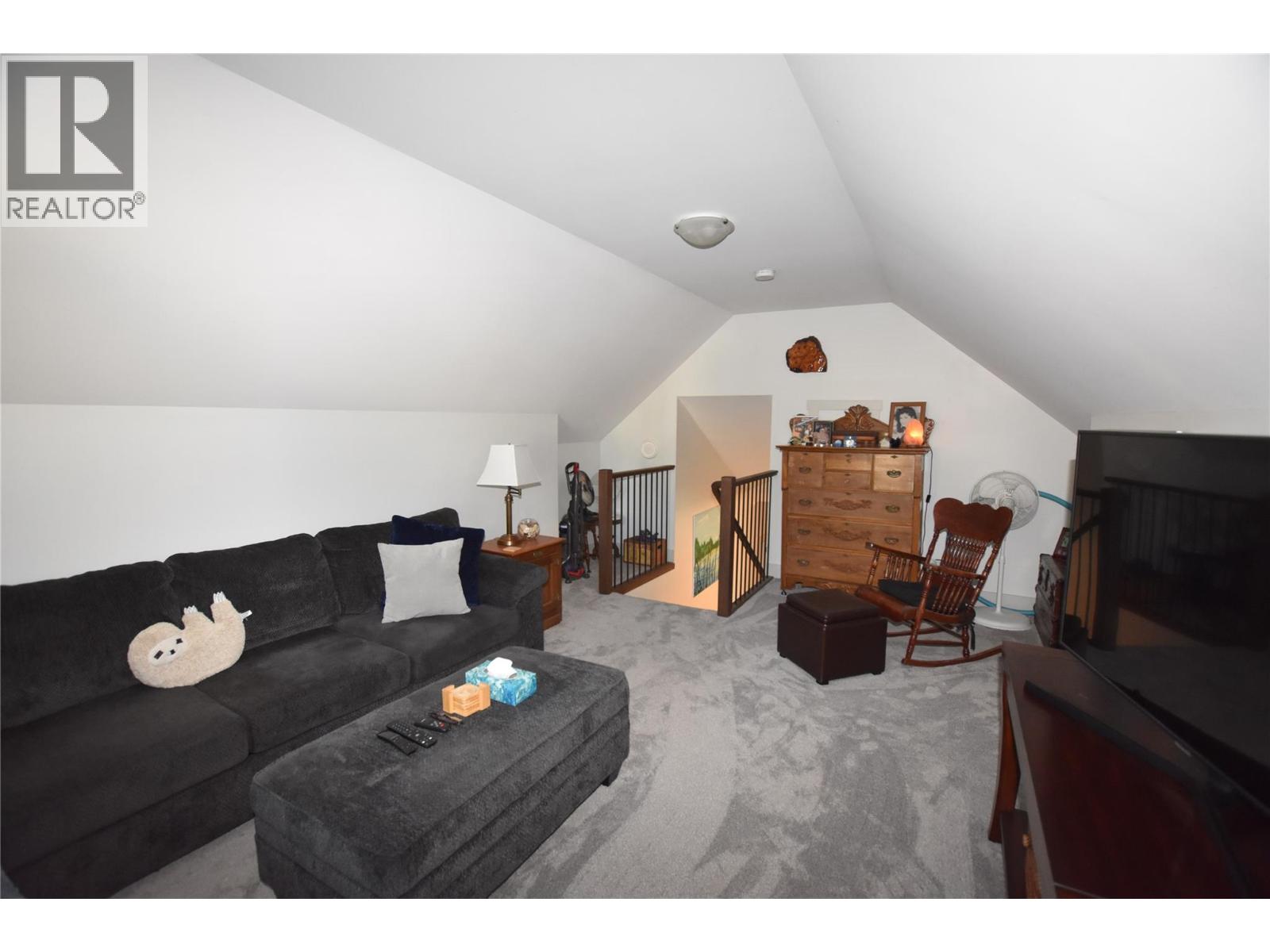 259 Grouse Avenue - 37
