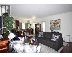 Primary Bedroom - 259 Grouse Avenue, Vernon, BC V1H2A1 Photo 7