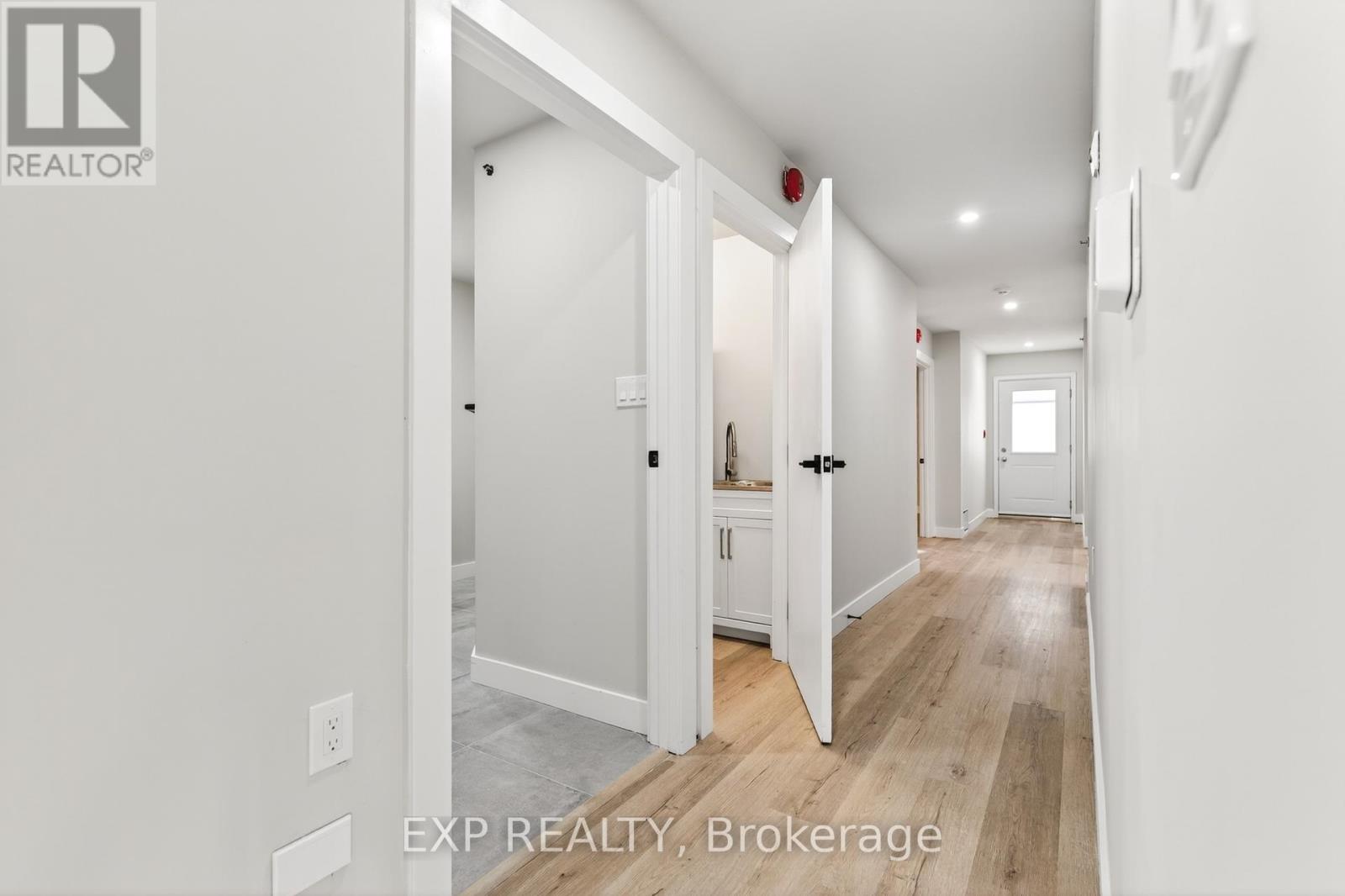 1-263 Anne Street, Barrie photo 20