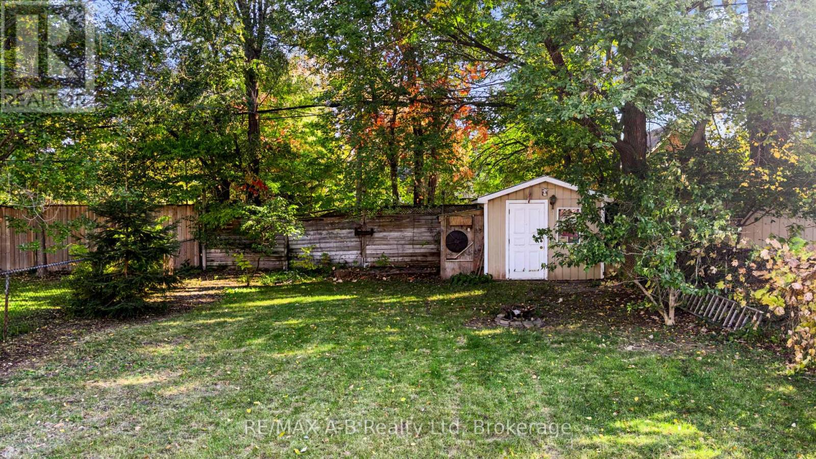 176 STERLING STREET - 28