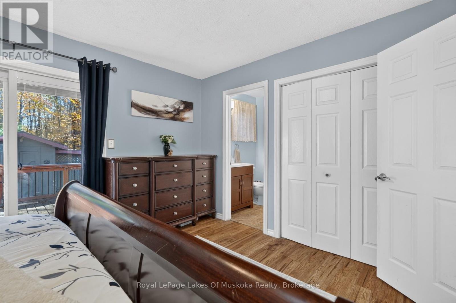 9 SHAW CRESCENT - 17