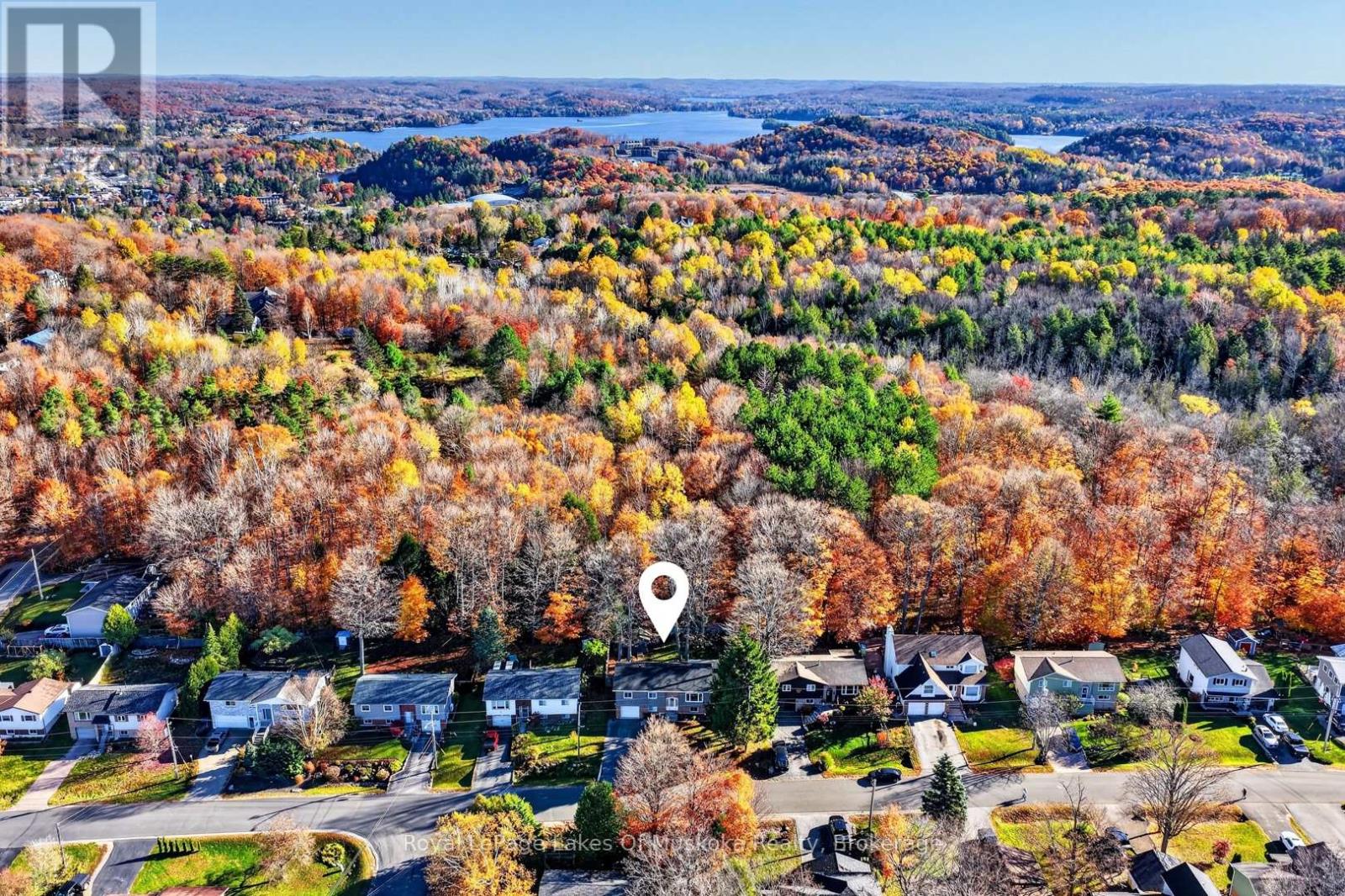 9 SHAW CRESCENT - 41