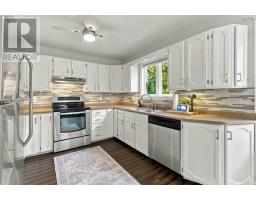 37 Madeira Crescent, Dartmouth, NS B2W6G7 Photo 13