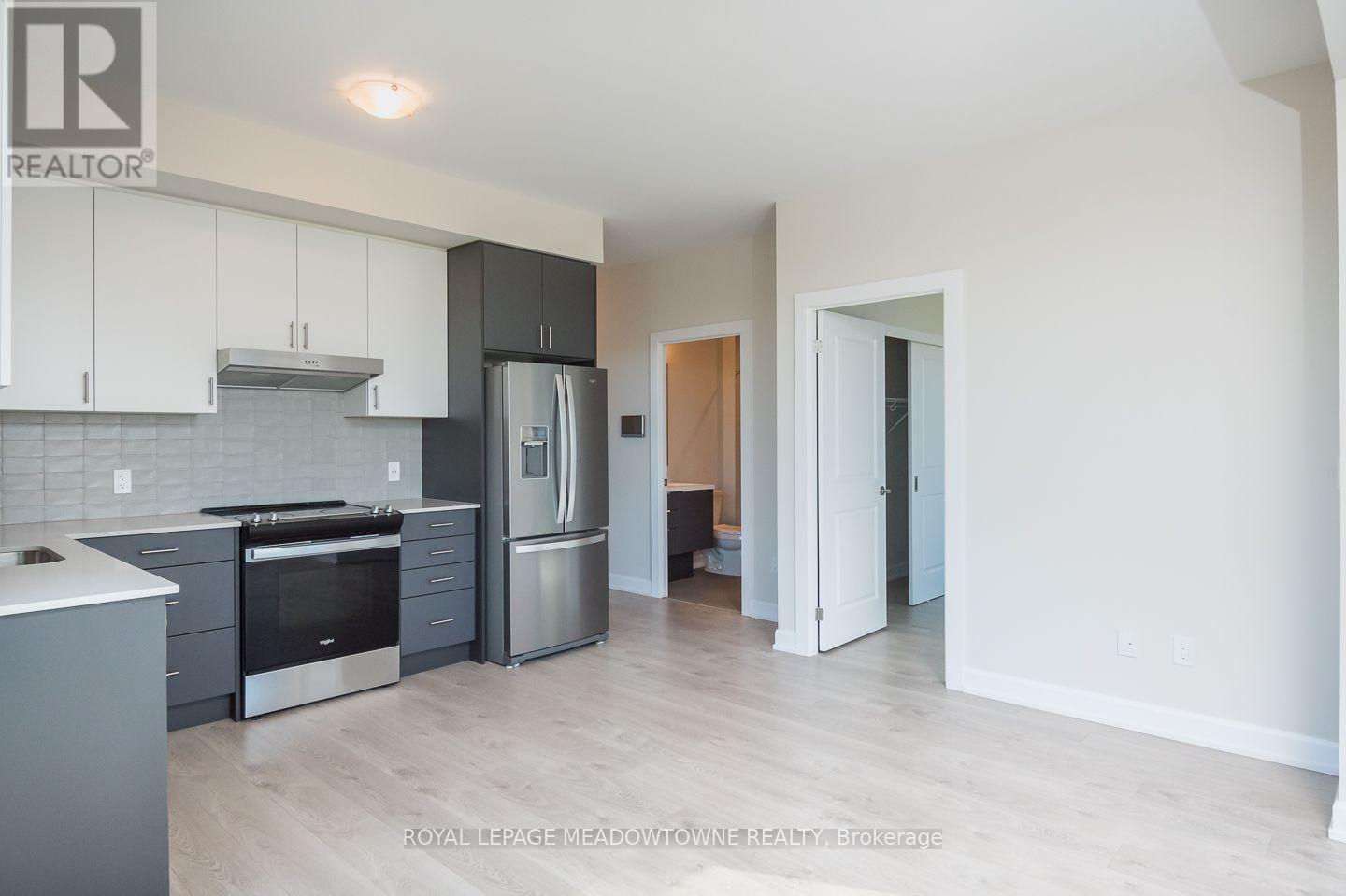 722- 3220 William Coltson Avenue, Oakville, ON photo 25