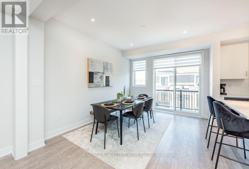 1444 Yellow Rose Circle, Oakville, ON photo 10