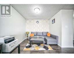 1710 - 5 Rowntree Road, Toronto, ON M9V5G9 Photo 7