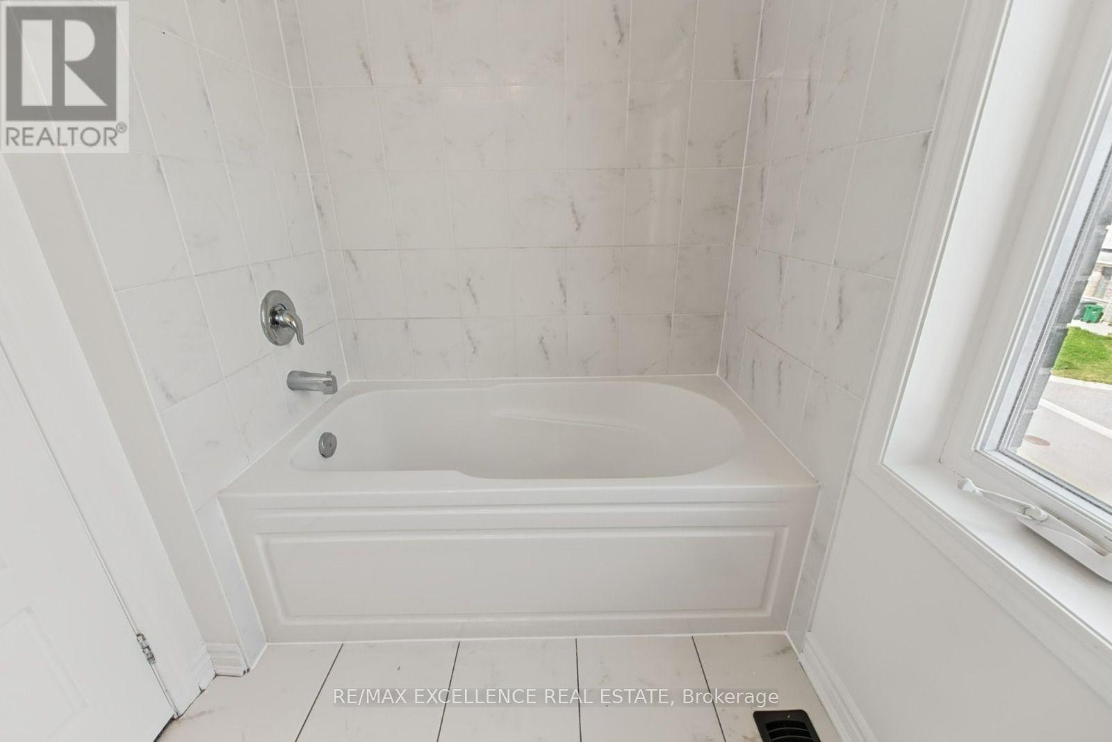 470 Remembrance Road, Brampton, ON photo 20