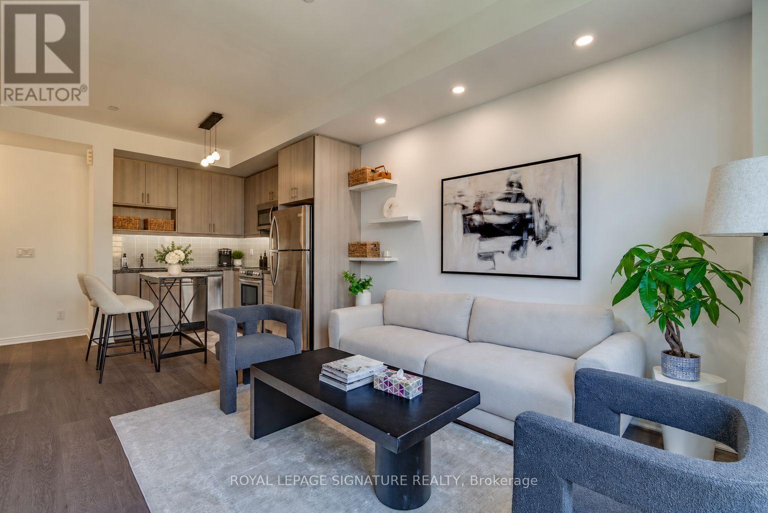 304- 1150 Briar Hill Avenue, Toronto, ON photo 4