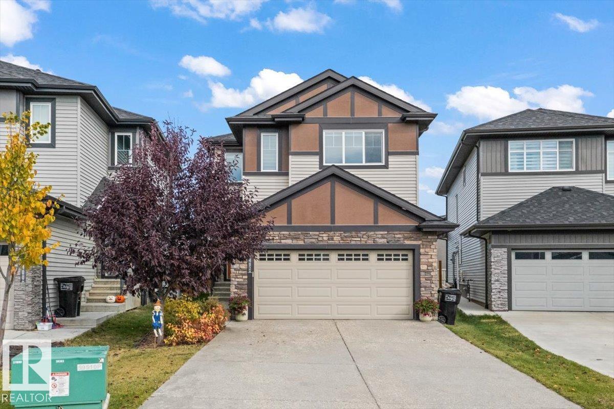 7402 CHIVERS CR SW, Edmonton, Alberta, T6W4M2
