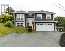 14 Country (14 Manning Hill) Drive
