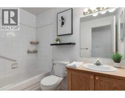 305, 550 Westwood Drive Sw, Calgary, AB T3C3T9 Photo 16