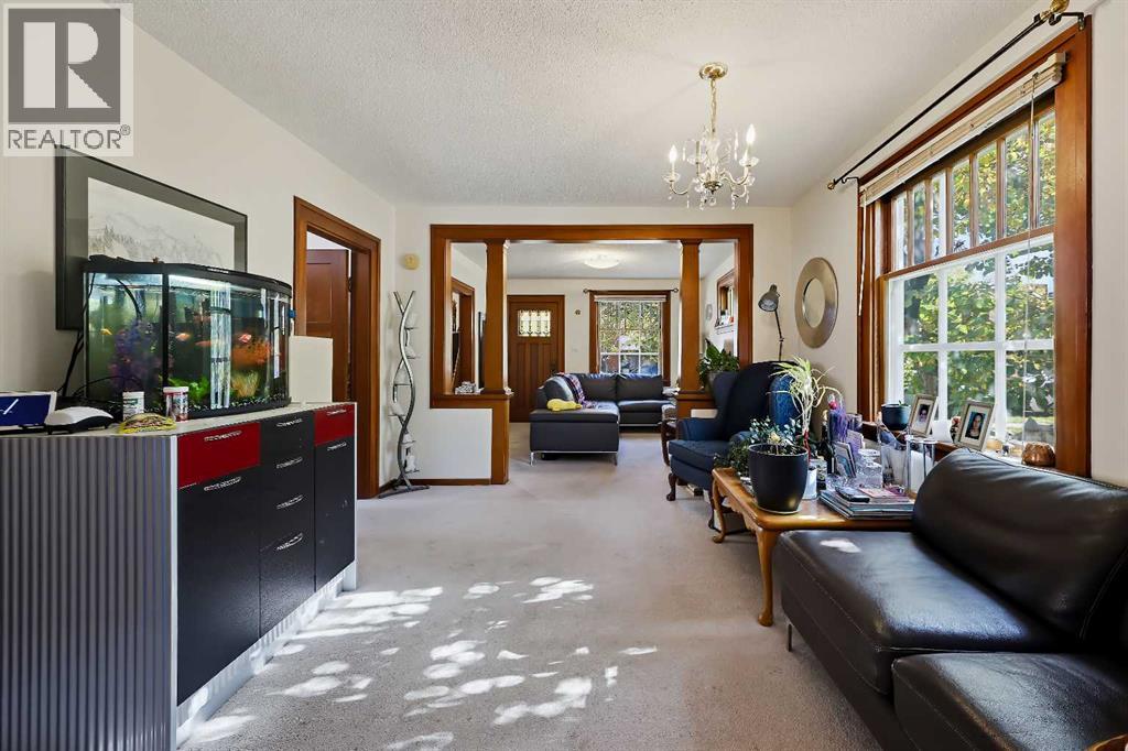 107 7A Street NE, Calgary — photo 16
