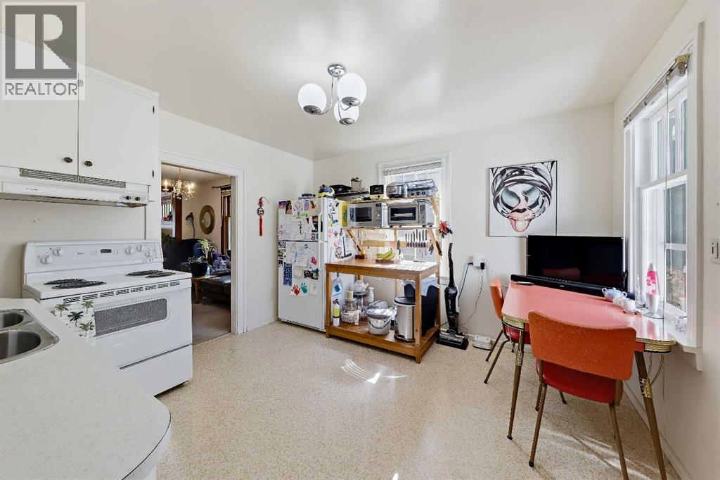 107 7A Street NE, Calgary — photo 17