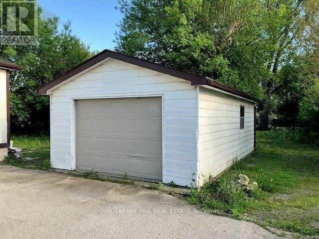 993 Hamilton Road, London East, ON photo 5