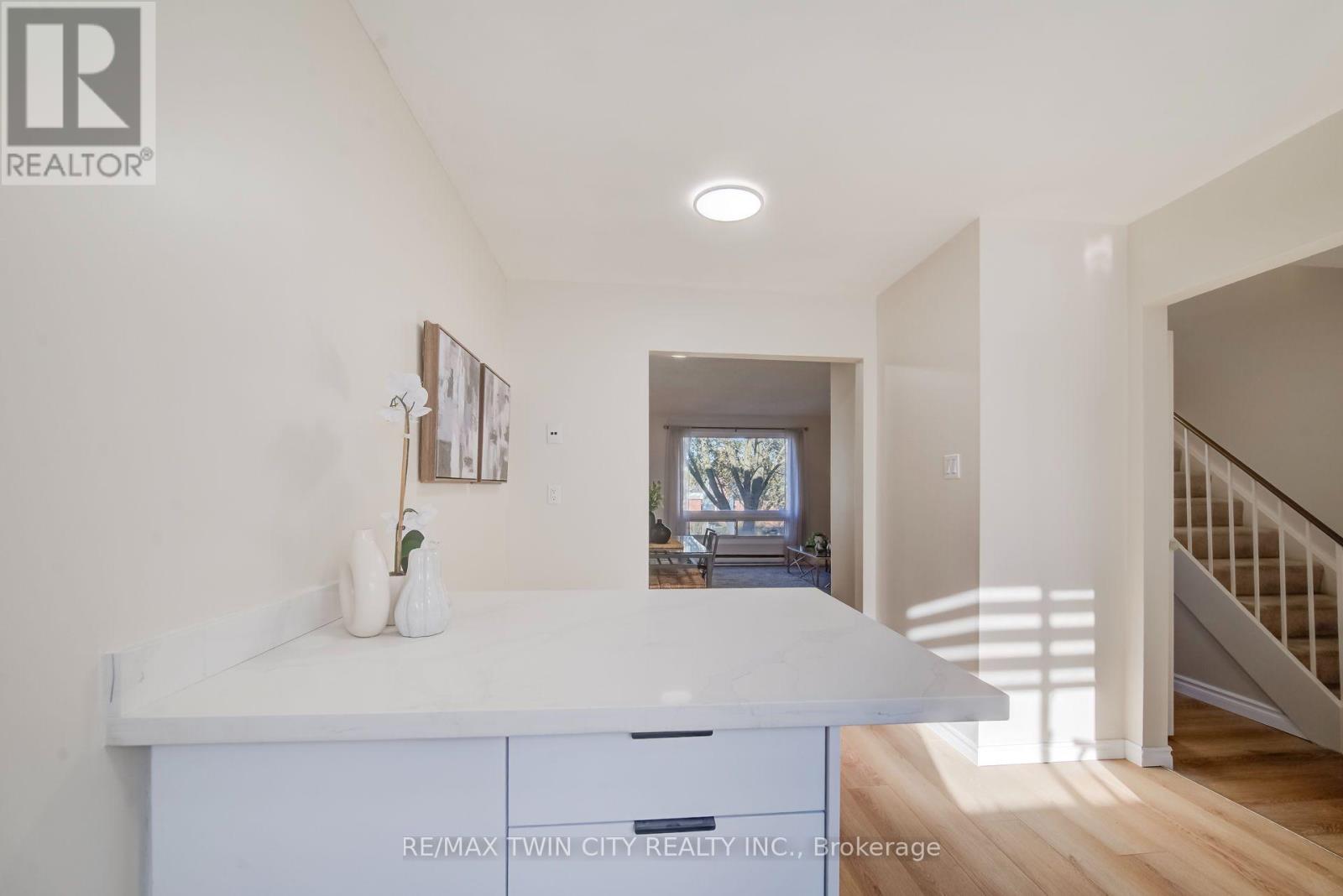 25- 121 Morgan Avenue, Kitchener, ON photo 11