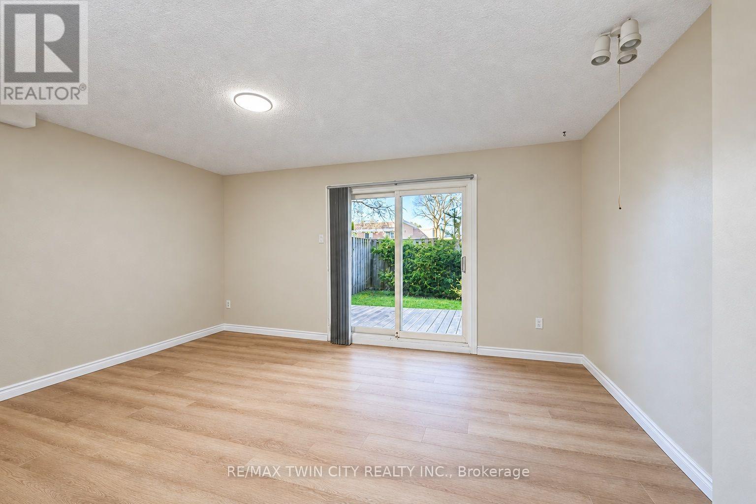 25- 121 Morgan Avenue, Kitchener, ON photo 32