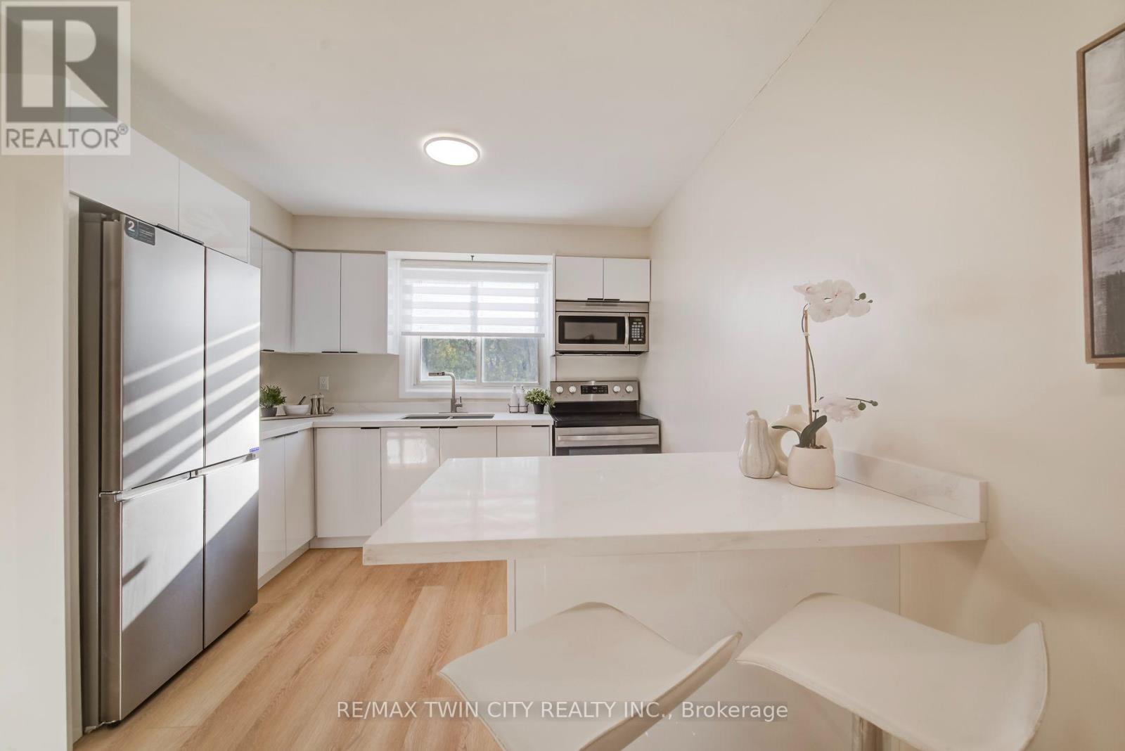 25- 121 Morgan Avenue, Kitchener, ON photo 6